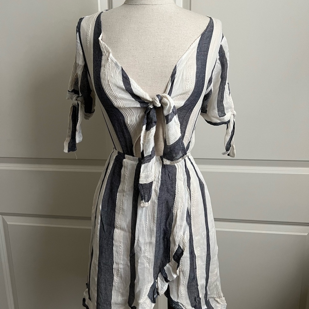 Vintage Havana Black and White Midi Dress
